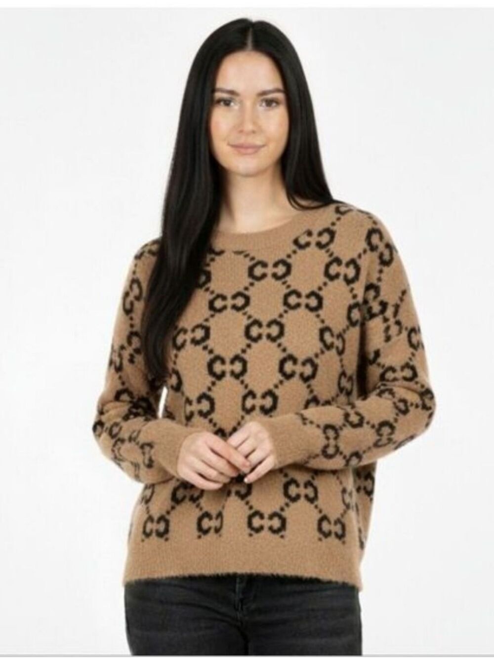 Chain Detail Crew Neck Long Sleeve Beige Sweater Size Medium NWT